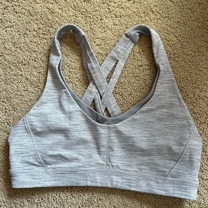 Lululemon sports bra size 6 Wee are from space
